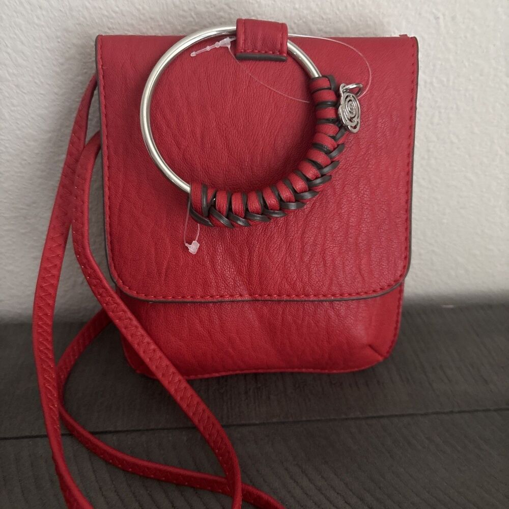 Carlos Santana Red Vegan Leather crossbody/wristlet by the loop handle Bag NWT